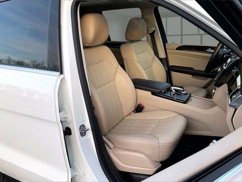 Used 2018 Mercedes-Benz GLE 350 4MATIC image 28