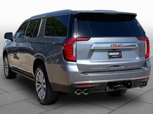 Used 2022 GMC Yukon XL Denali AWD/4WD image 12