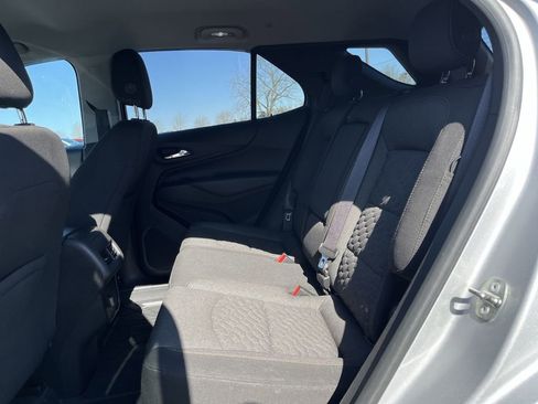 Used 2018 Chevrolet Equinox LT image 23