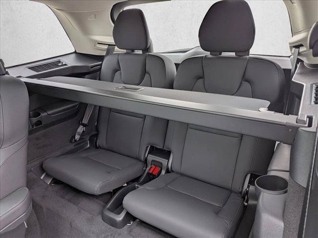 New 2026 Volvo XC90 T8 Plus w/ Protection Package AWD/4WD image 18