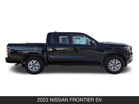 Used 2023 Nissan Frontier SV w/ Technology Package RWD image 6