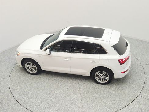 Used 2023 Audi Q5 e Premium Plus w/ Premium Plus Package AWD/4WD image 29