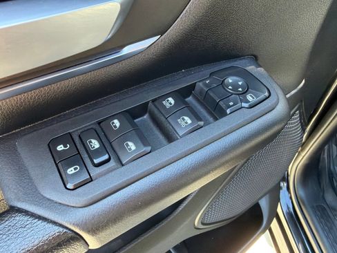 Used 2025 RAM 1500 Lone Star AWD/4WD image 15