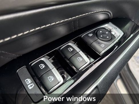 Used 2023 Kia Sorento SX image 17