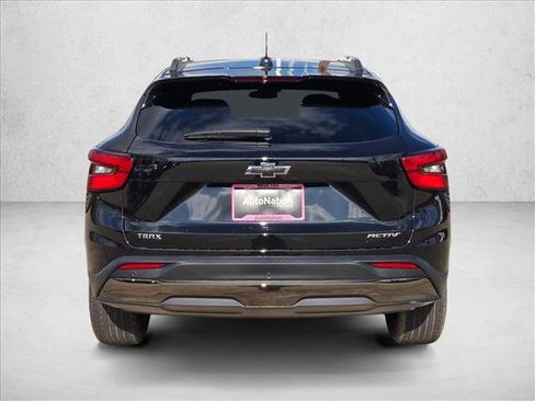 New 2026 Chevrolet Trax ACTIV w/ Sunroof Package image 8
