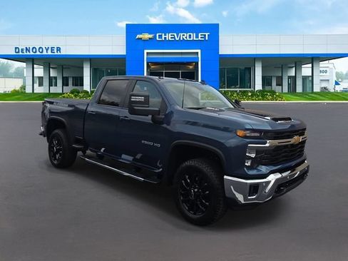 New 2026 Chevrolet Silverado 2500 LT AWD/4WD image 5
