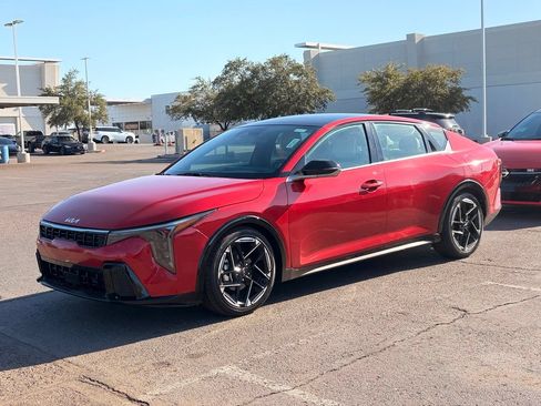 Used 2025 Kia K4 GT-Line w/ GT-Line Premium Package FWD image 2