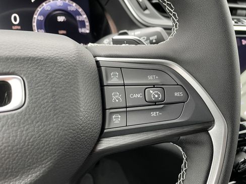 New 2025 Jeep Grand Cherokee Laredo X image 15