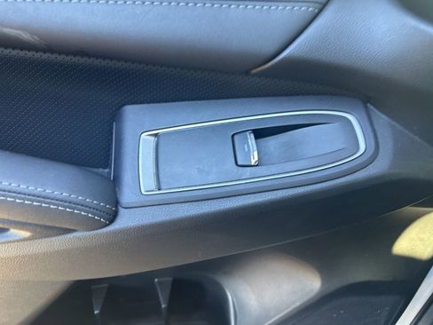 Used 2024 Subaru Ascent Limited w/ Technology Package image 25