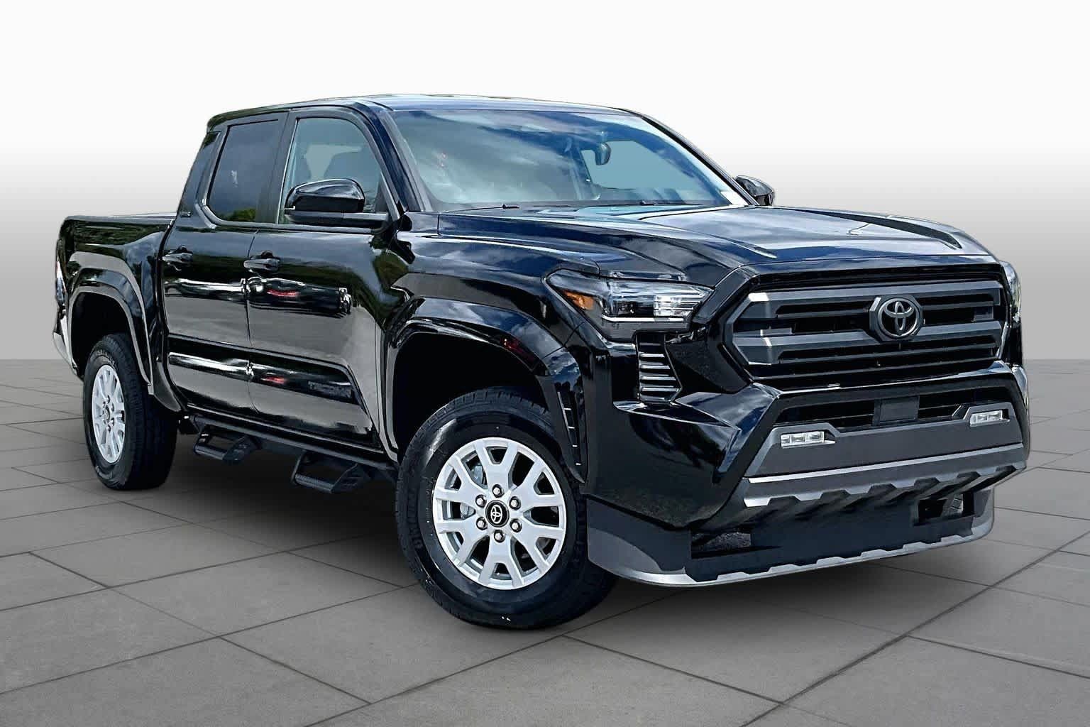 Used 2024 Toyota Tacoma SR5 AWD/4WD image 3