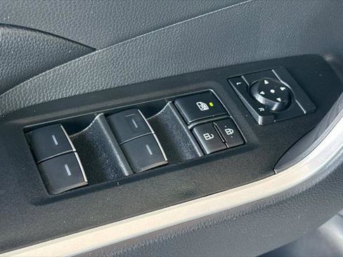 Certified 2025 Toyota RAV4 XLE AWD/4WD image 13