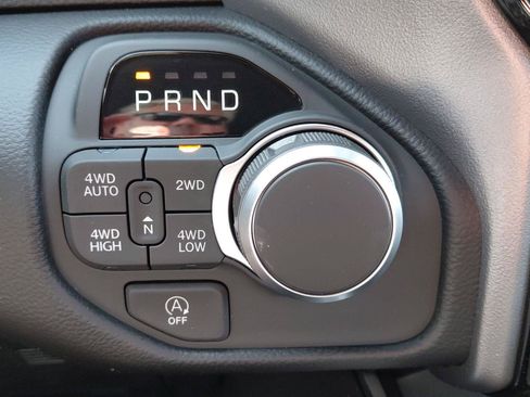 New 2026 RAM 1500 Big Horn AWD/4WD image 32