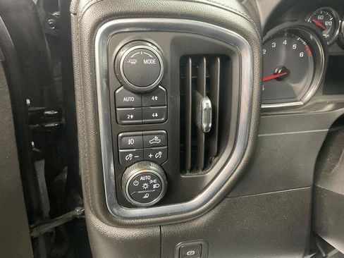 Used 2020 Chevrolet Silverado 1500 LT Trail Boss w/ Midnight Edition AWD/4WD image 14
