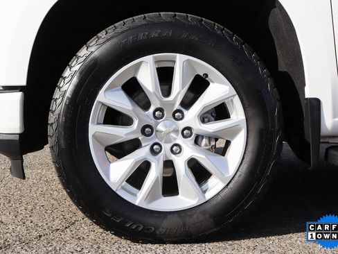 Used 2020 Chevrolet Silverado 1500 Custom w/ Trailering Package image 37