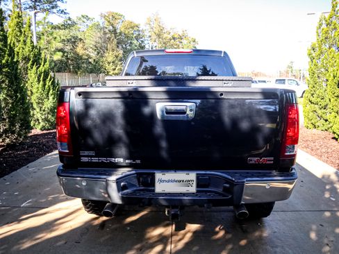 Used 2010 GMC Sierra 1500 SLE w/ Power Pack Plus image 10