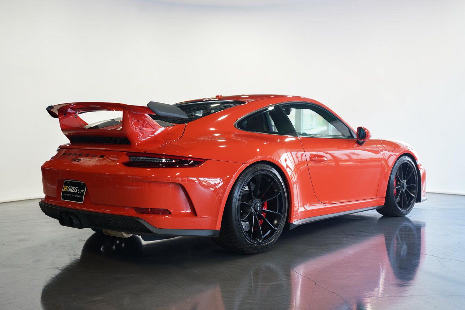 Used 2018 Porsche 911 GT3 RWD image 8
