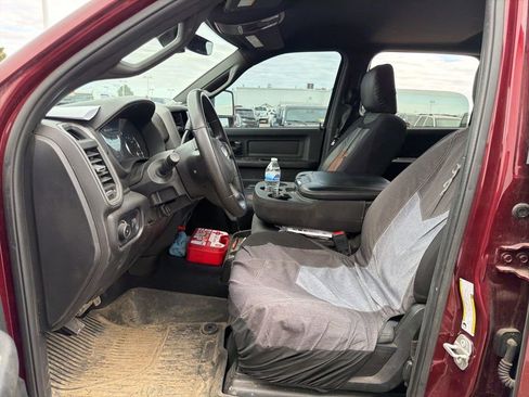 Used 2024 RAM 2500 Tradesman w/ Chrome Appearance Group image 2