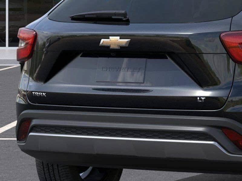 New 2026 Chevrolet Trax LT w/ LT Convenience Package FWD image 14