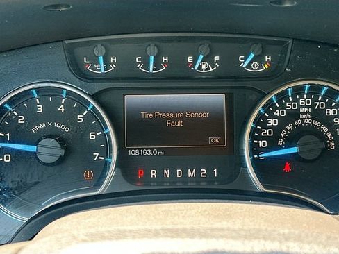 Used 2011 Ford F150 XLT w/ XLT Chrome Pkg RWD image 13