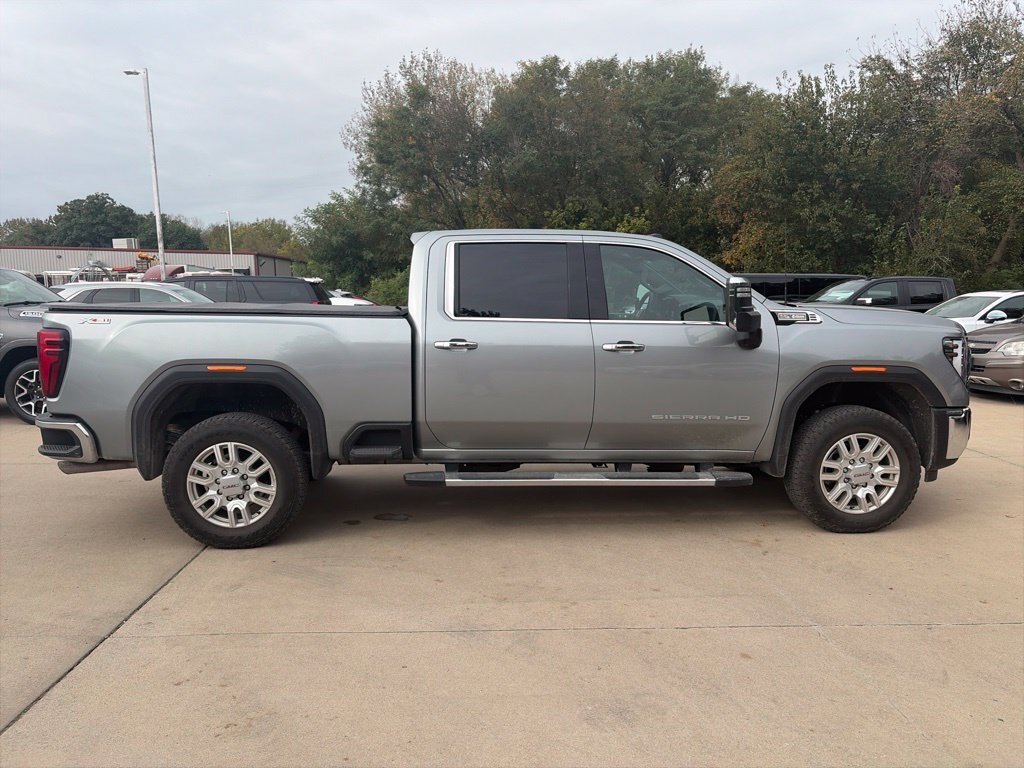 Used 2024 GMC Sierra 2500 SLT w/ SLT Premium Package AWD/4WD image 7