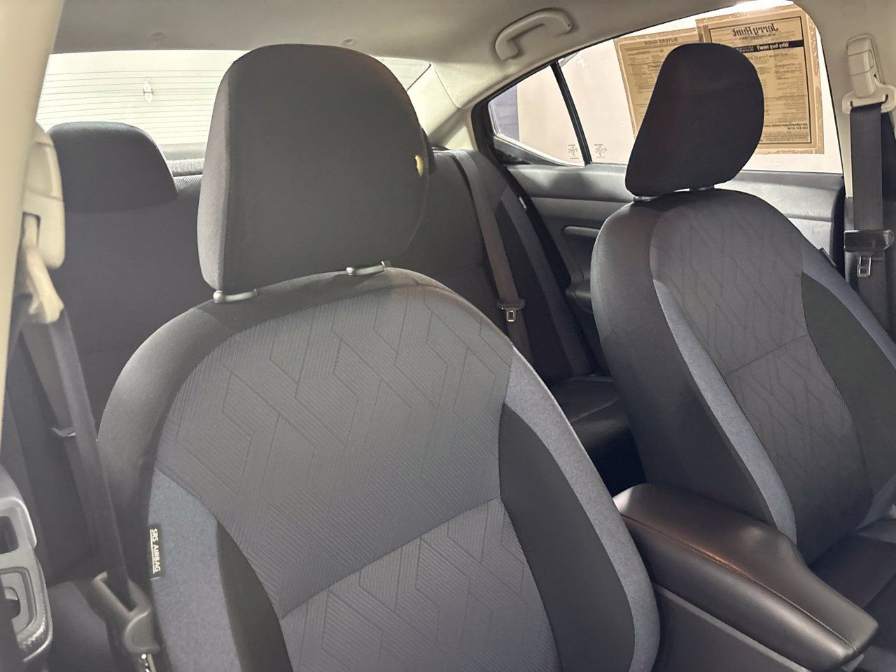 Used 2025 Nissan Versa SV w/ Trunk Package FWD image 27