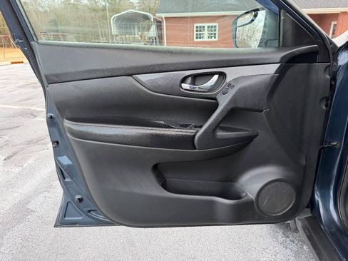 Used 2015 Nissan Rogue SL AWD/4WD image 10