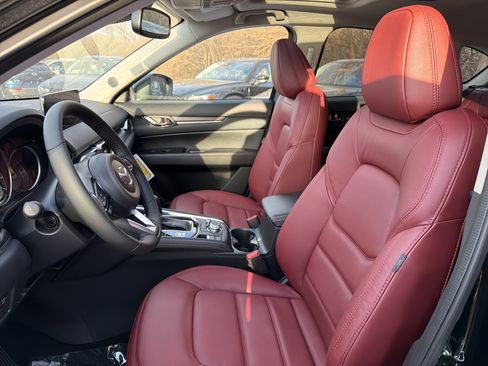 New 2025 MAZDA CX-5 Carbon Edition image 10