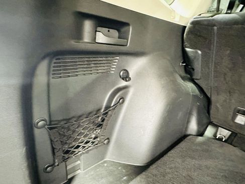 Used 2014 Honda CR-V LX image 25