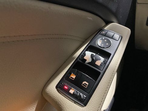 Used 2014 Mercedes-Benz CLA 250 image 7