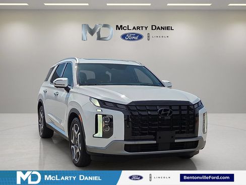 Used 2025 Hyundai Palisade Limited AWD/4WD image 1