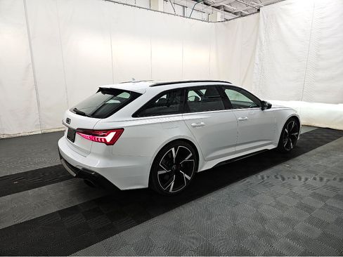 Used 2022 Audi RS 6 AWD/4WD image 6