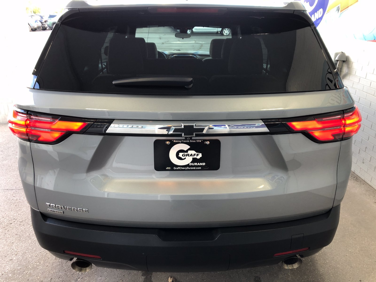 Used 2024 Chevrolet Traverse LS w/ Safety Package FWD image 7