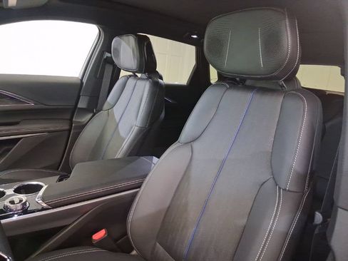 Certified 2024 Cadillac Lyriq Sport AWD/4WD image 16