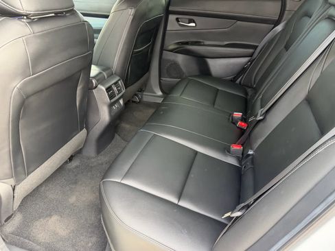 Certified 2025 Nissan Murano SL image 16