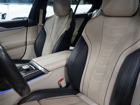 Used 2023 BMW ALPINA B8 xDrive Gran Coupe AWD/4WD image 12