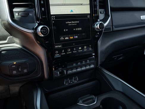 New 2026 RAM 3500 Big Horn AWD/4WD image 25