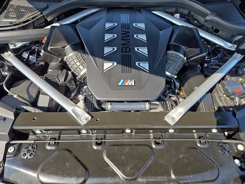 Used 2025 BMW X5 M60i AWD/4WD image 27