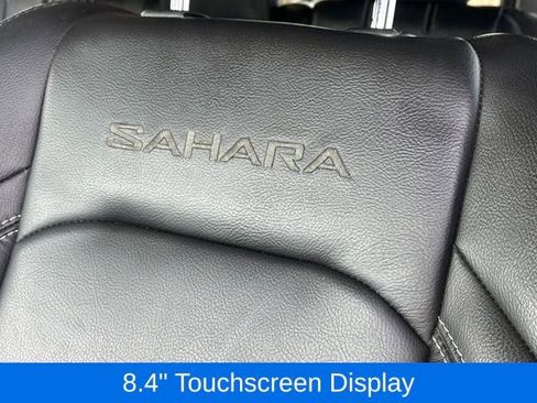 Used 2018 Jeep Wrangler Unlimited Sahara image 14
