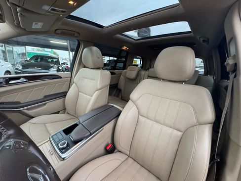 Used 2014 Mercedes-Benz GL 450 4MATIC image 10