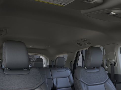 New 2026 Ford Explorer Active image 22