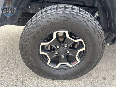 Used 2020 Jeep Gladiator Rubicon w/ LED Lighting Group AWD/4WD image 20