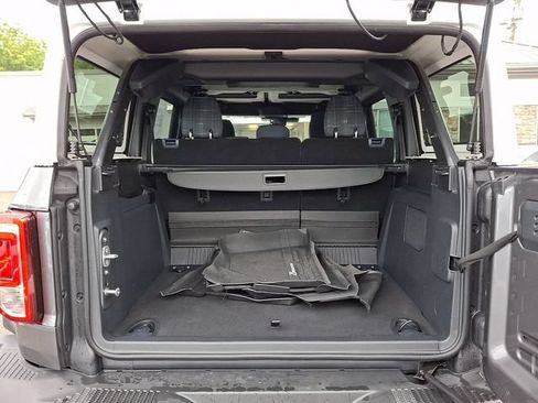 Used 2025 Ford Bronco Heritage Edition AWD/4WD image 35