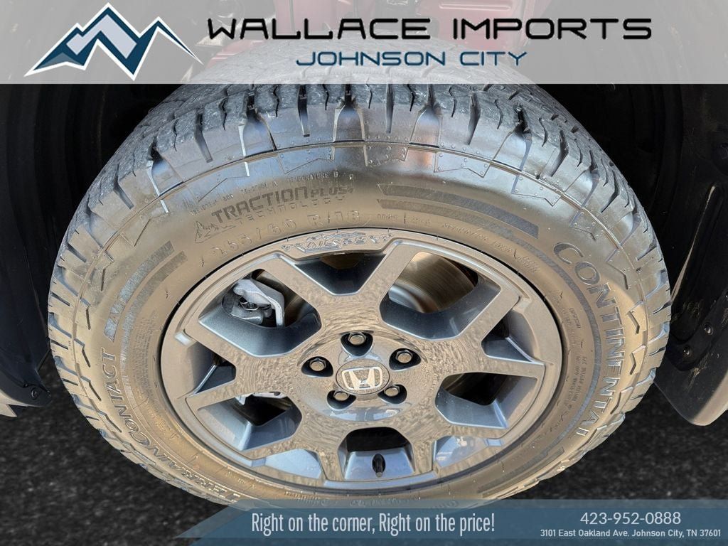 Used 2025 Honda Pilot TrailSport image 9