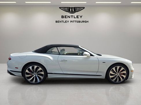 New 2025 Bentley Continental GTC image 12