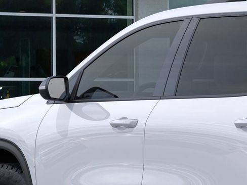 New 2026 Chevrolet Traverse Z71 w/ Enhanced Driving Package image 12