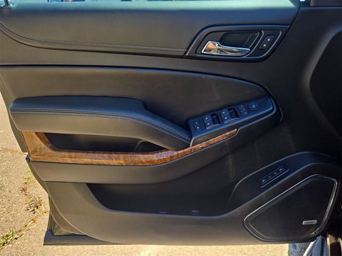 Used 2018 Chevrolet Tahoe Premier w/ Max Trailering Package image 16