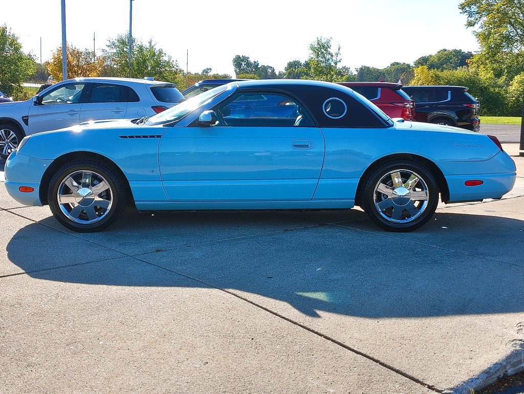 Used 2003 Ford Thunderbird RWD image 8