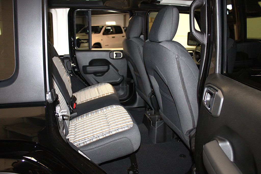 New 2026 Jeep Wrangler Unlimited Sport AWD/4WD image 30