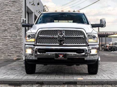 Used 2017 RAM 3500 Laramie image 4