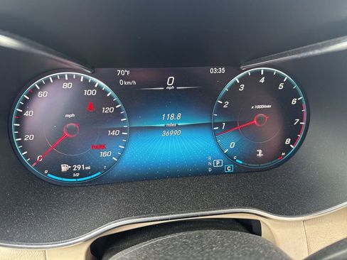 Used 2022 Mercedes-Benz GLC 300 image 8